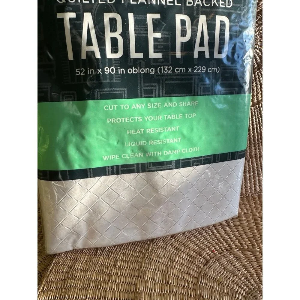 Oblong Quilted Flannel backed Table Pad NEW